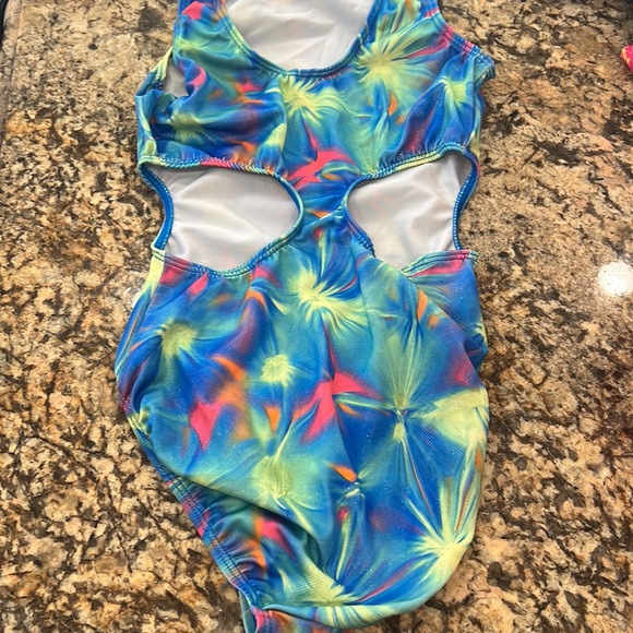 Leotard - Picture 3 of 3